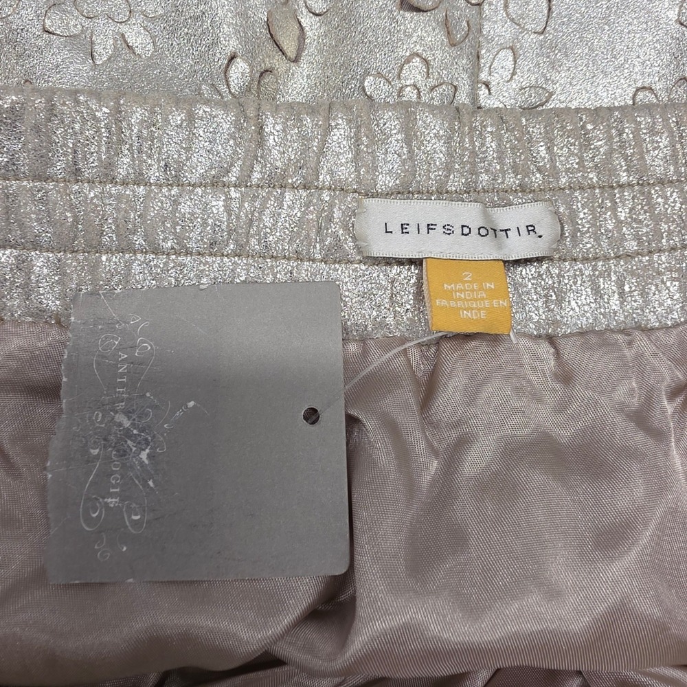 Leifsdottir Anthropologie Metallic‎ Gold Leather Floral Eyelet Mini Skirt Size 2 - Picture 2 of 10